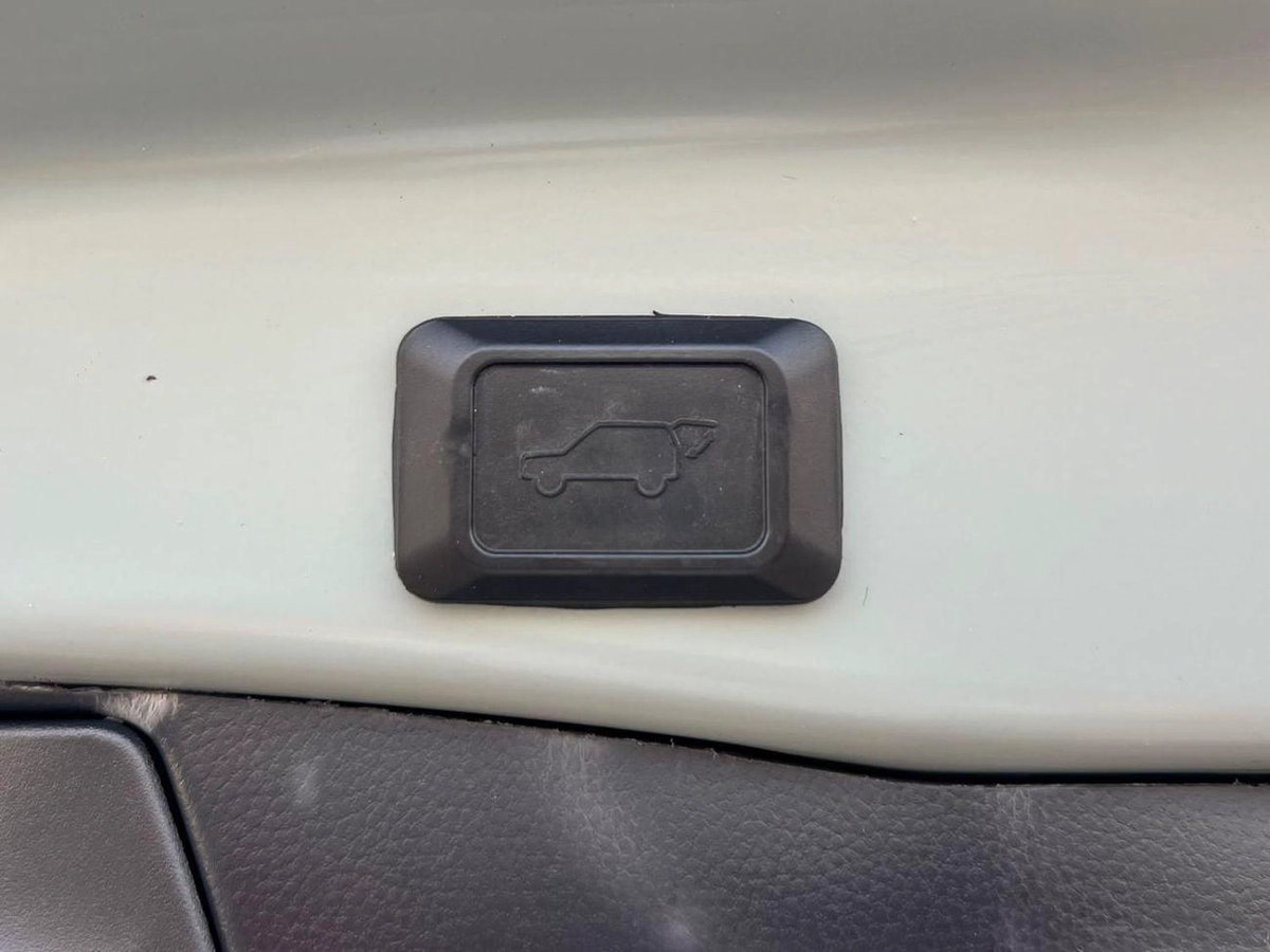 Toyota RAV4 2021 Toyota Rav4 Adventure TRD OFF ROAD Full Option 2.5L V4 - Rear Camera - Sunroof - Leather Seat --15-0