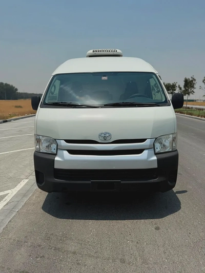 Toyota Hiace GLX 2017 GCC Specs-0