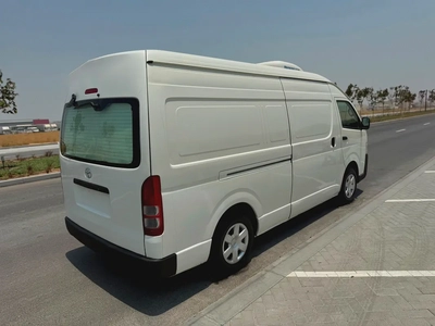 Toyota Hiace GLX 2017 GCC Specs-4
