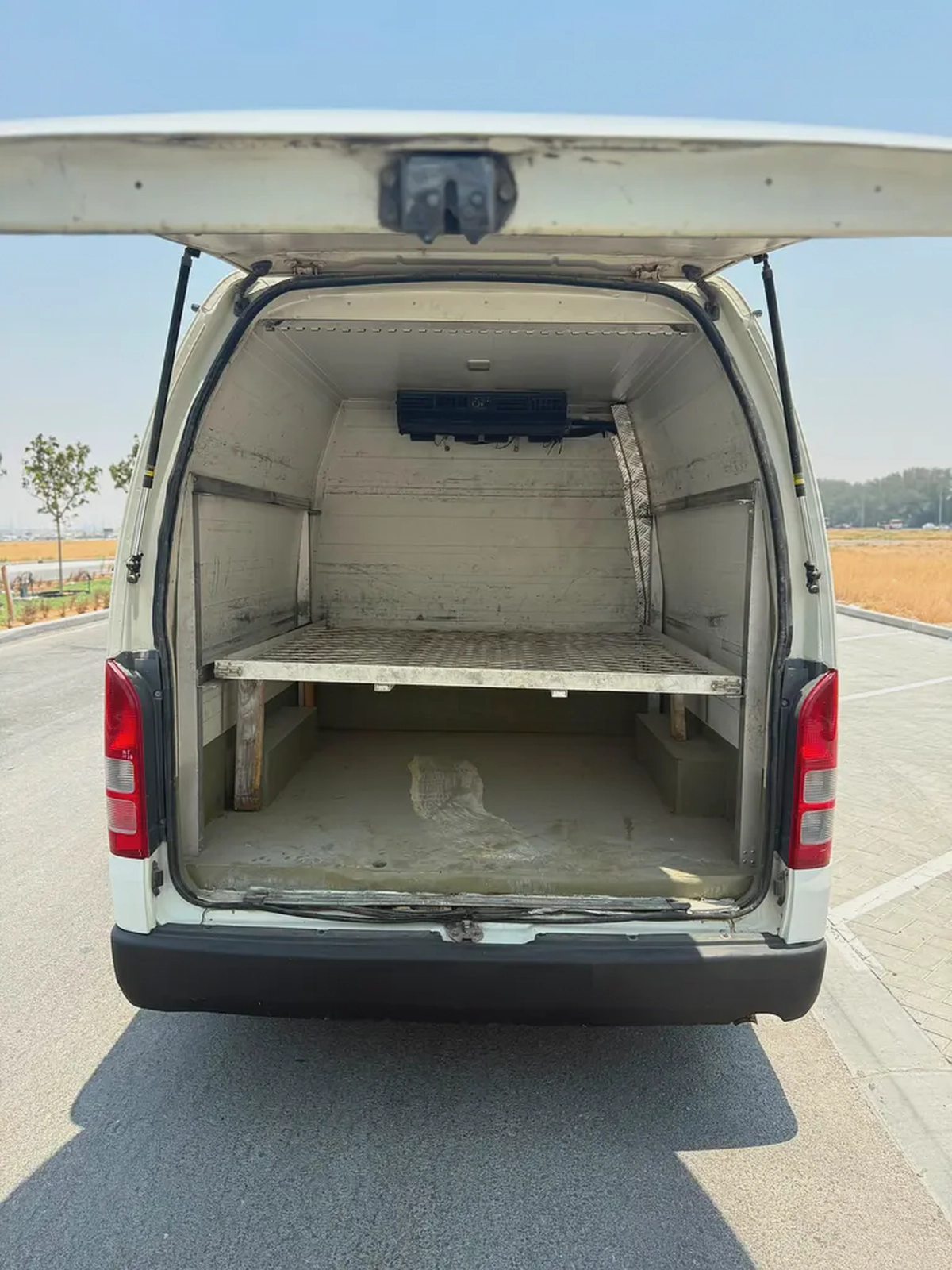 Toyota Hiace GLX 2017 GCC Specs-5-5