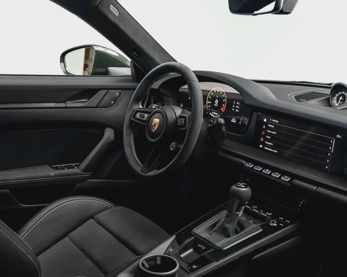 Porsche 911 GT3 2026 GCC Specs-9-9