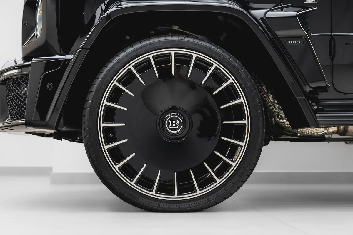 2025 MERCEDES-BENZ BRABUS G800
