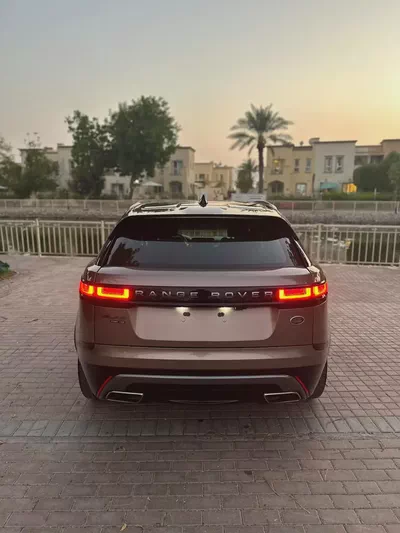 2018 Land Rover Range Rover Velar R-Dynamic HSE GCC Specs-2