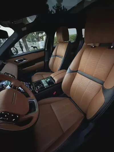 2018 Land Rover Range Rover Velar R-Dynamic HSE GCC Specs-6