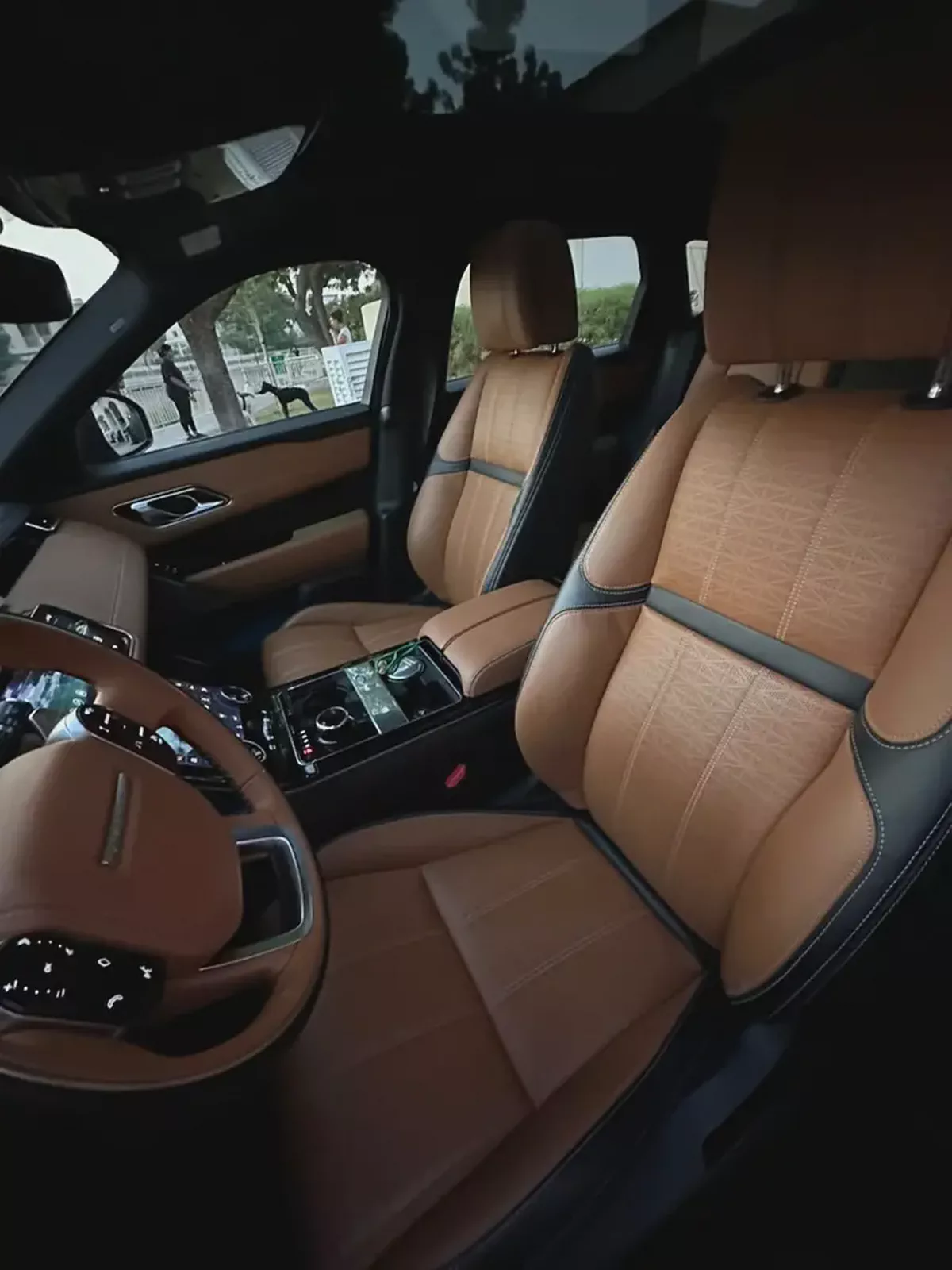 2018 Land Rover Range Rover Velar R-Dynamic HSE GCC Specs-6-6