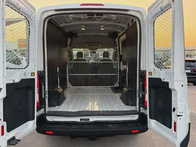 Ford Transit 2018 White-9