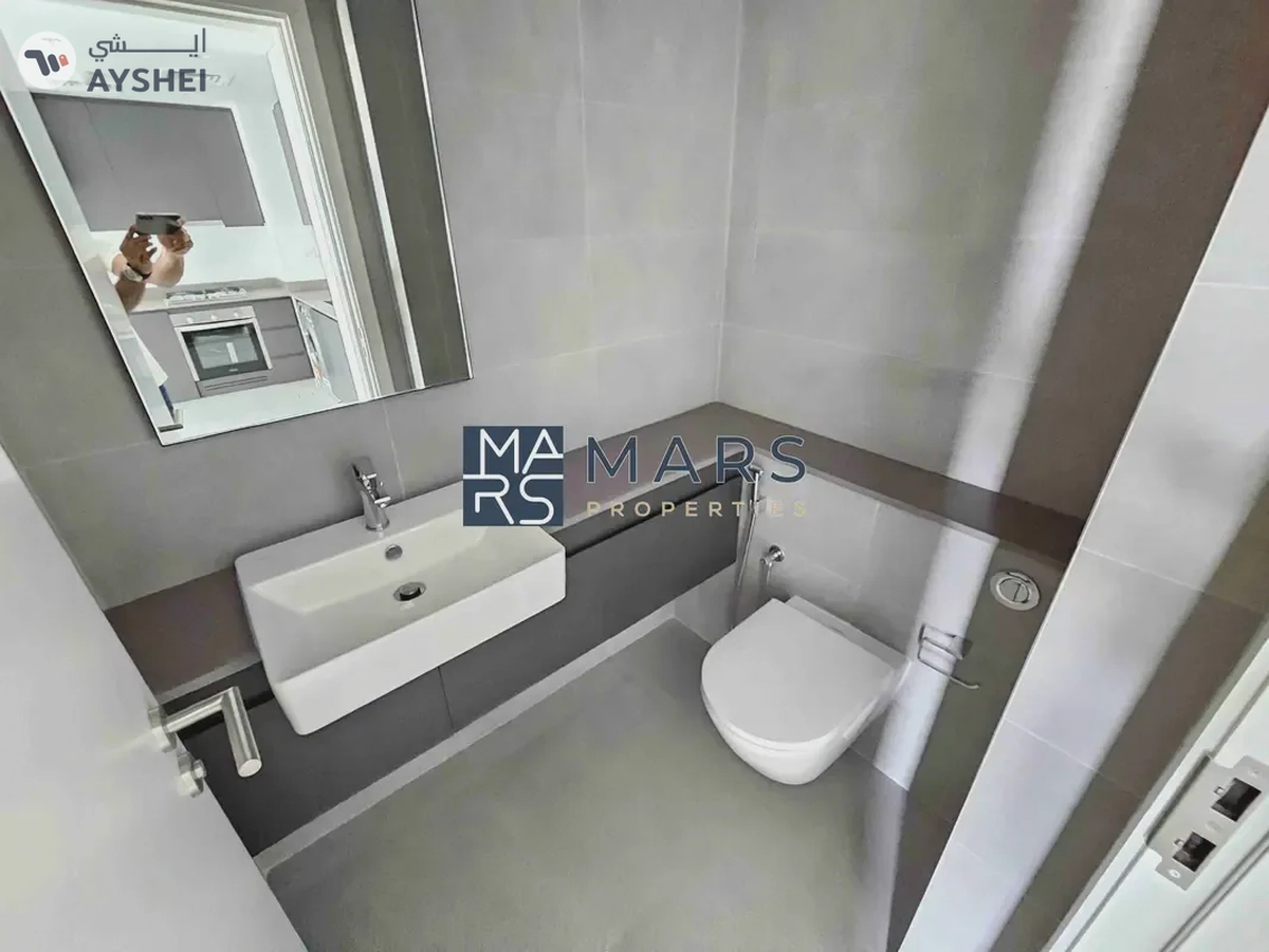 Luxury Brand New 1bhk apartment in Tiraz building-8-8