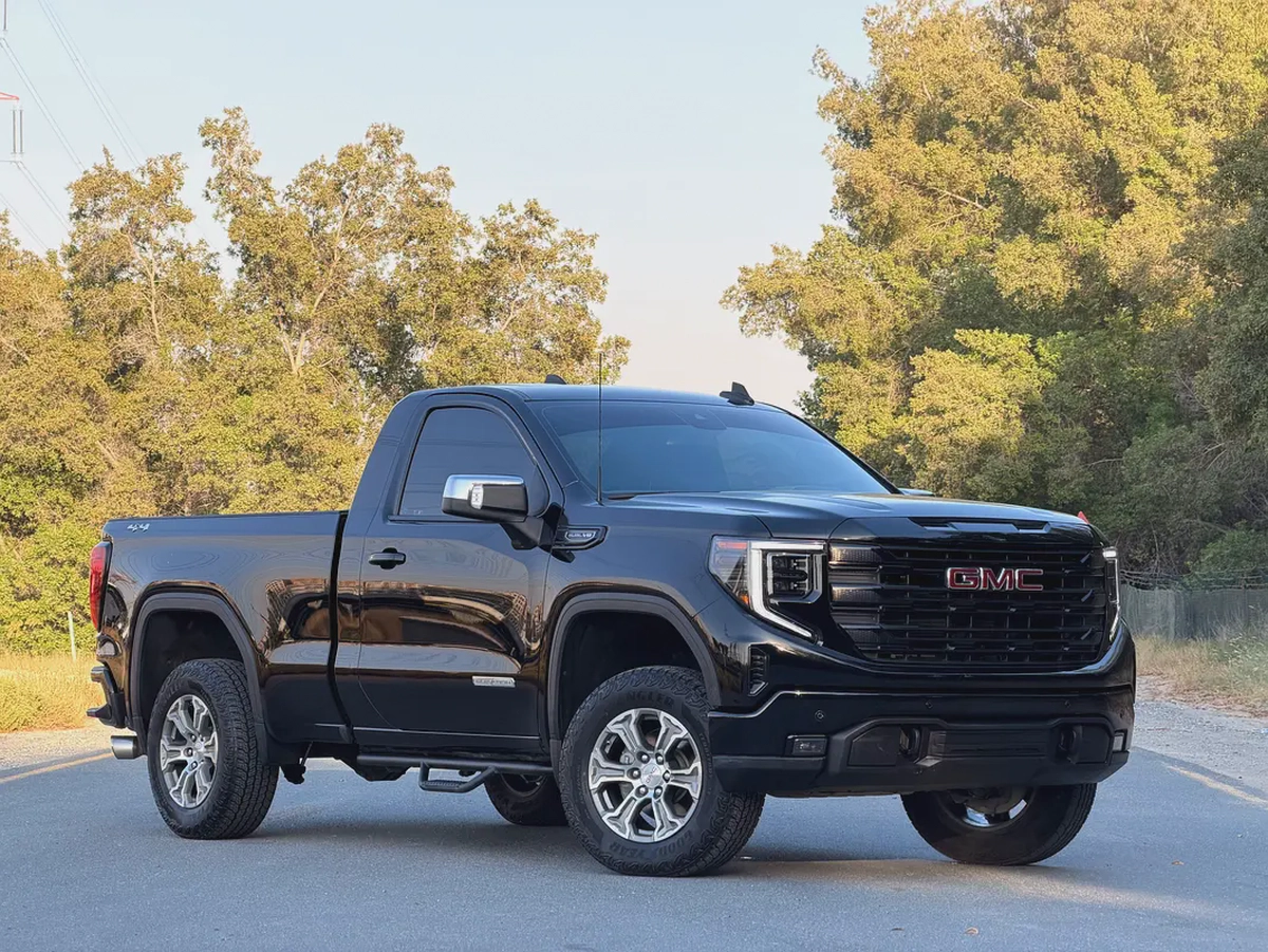 GMC SIERRA ELEVATION 2024 GCC | WARRRANTY | ORIGINAL PAINT
