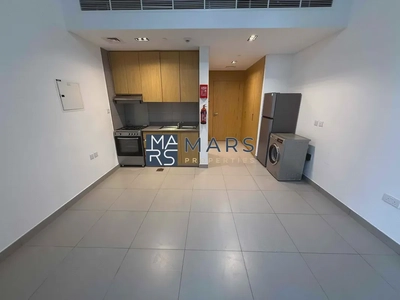 Hot Offer | High floor | Unfurnished |-3