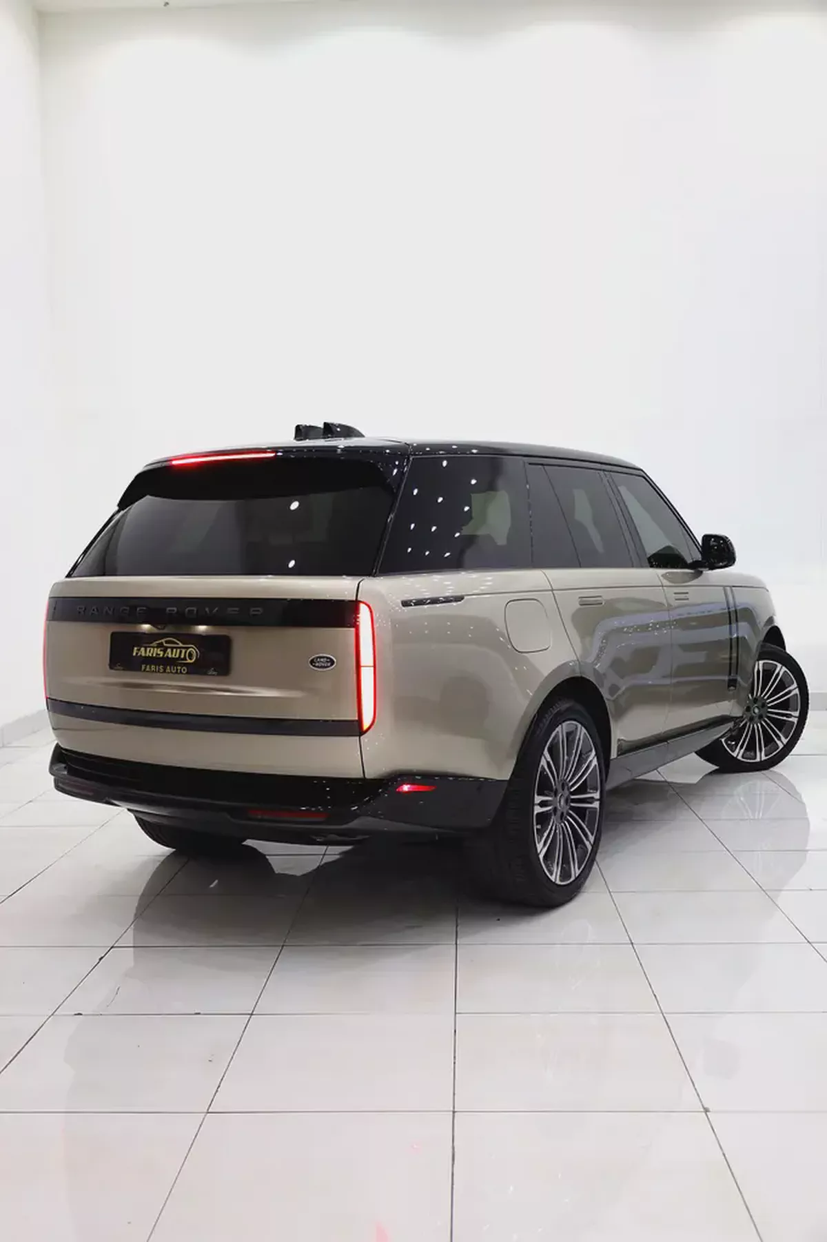 Land Rover Range Rover HSE P530 2023 - Pristine Condition-3-3