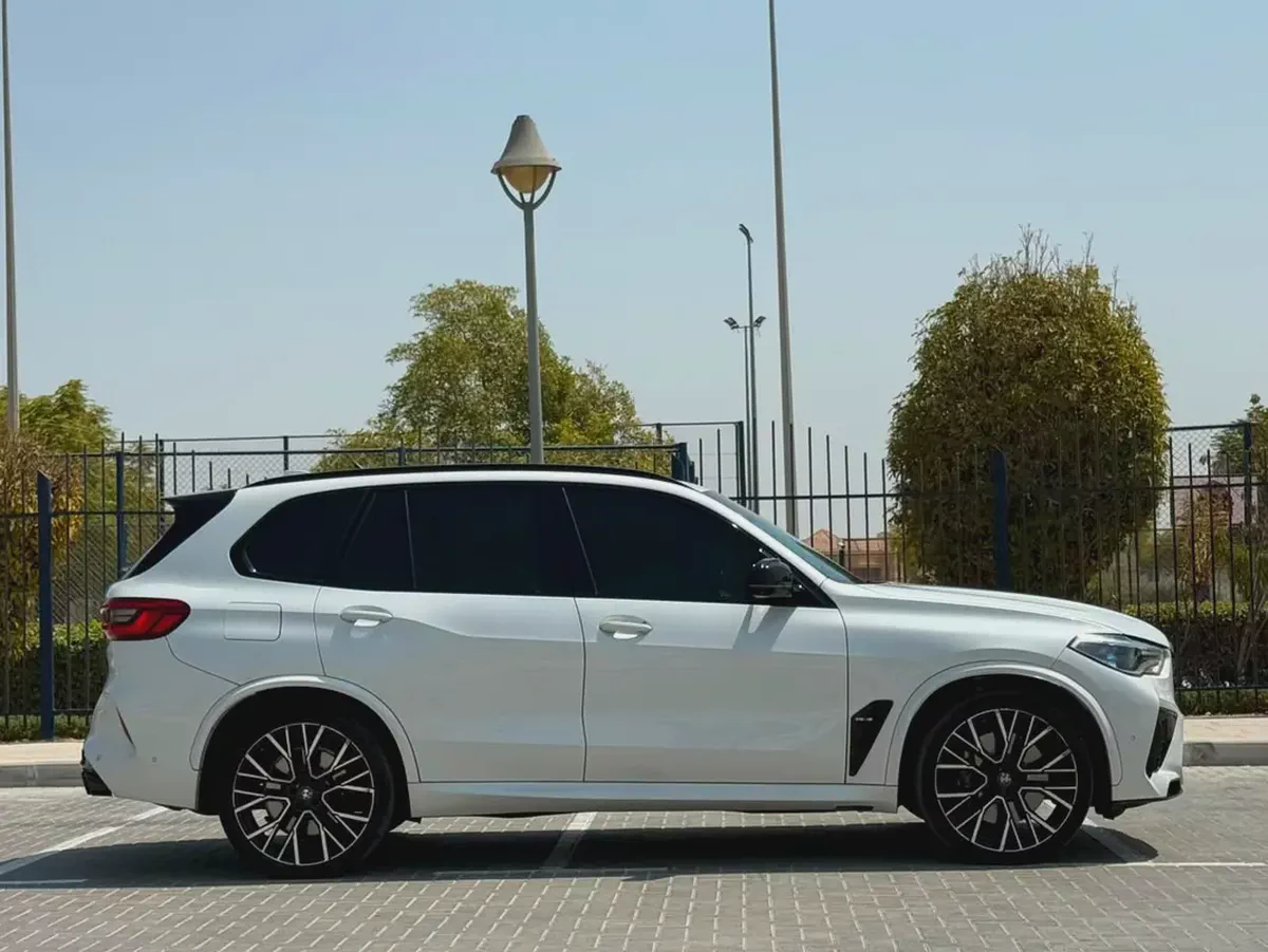 2019 BMW X5 xDrive50i-Full option-Excellent condition-Bank Finance Available-4-4