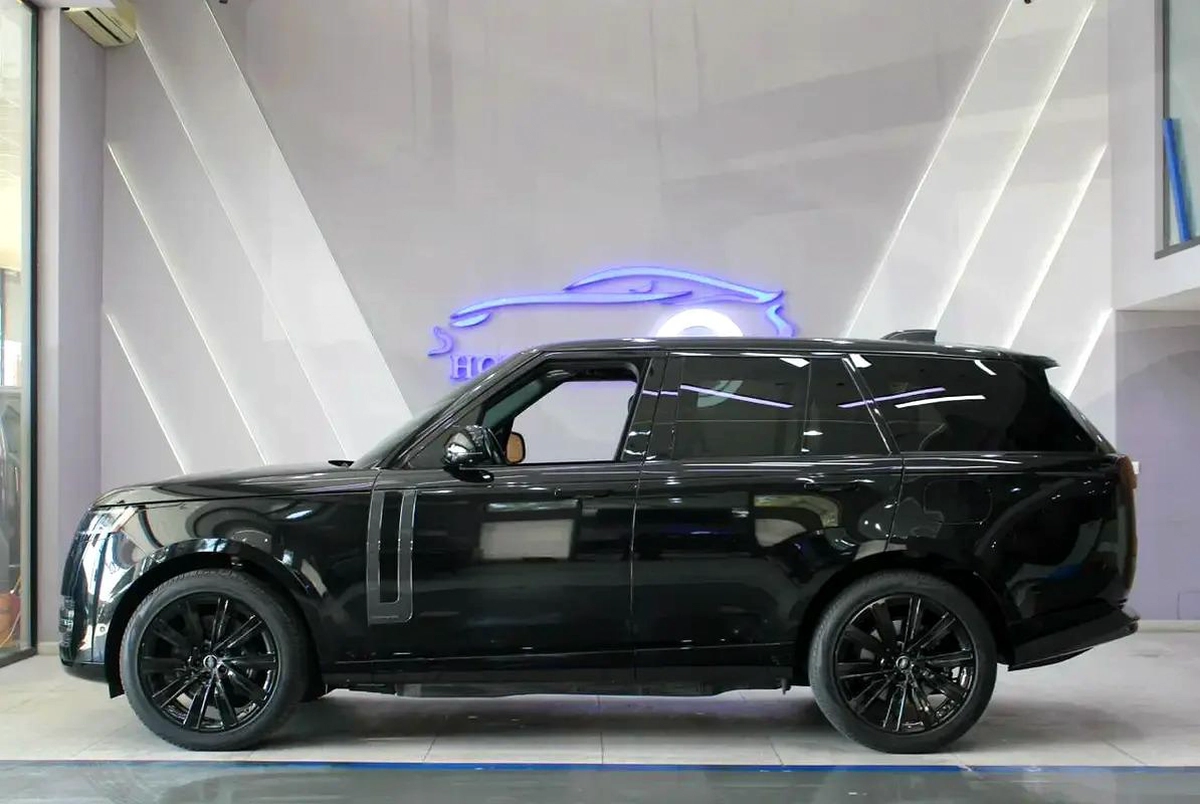 2024 - Range Rover Vogue Autobiography P550e - Hybrid-5-5