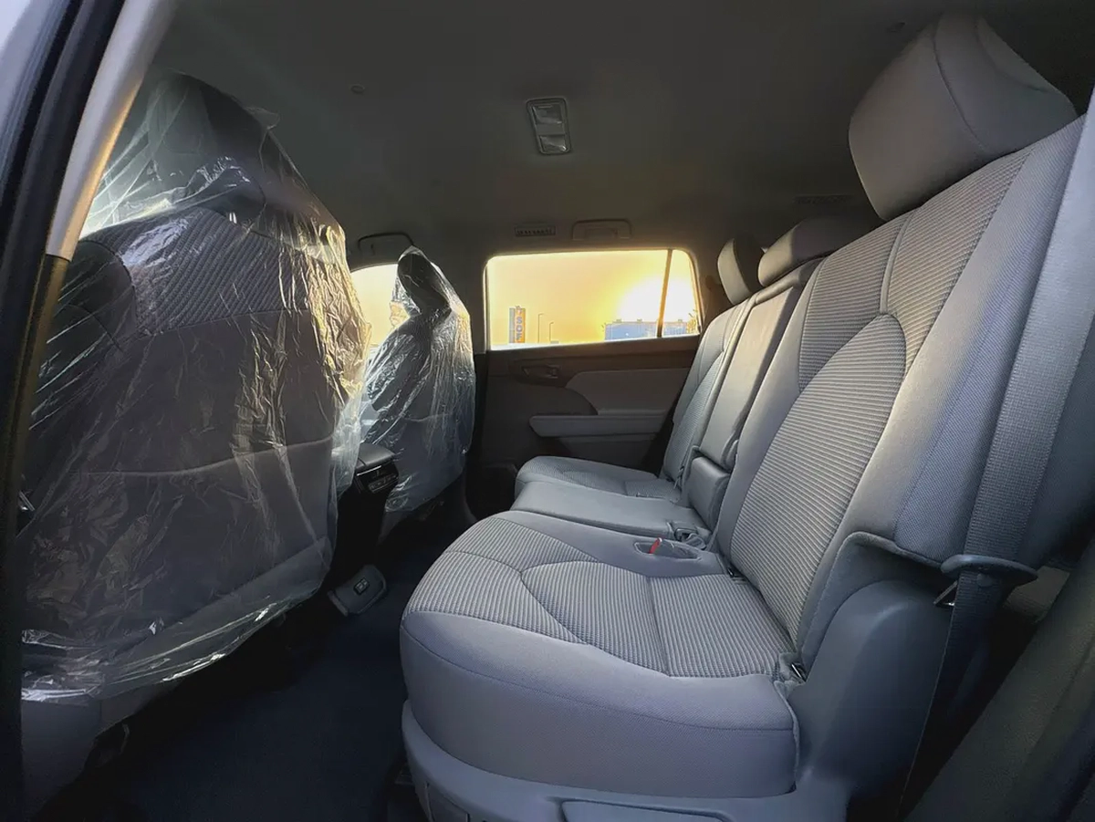 TOYOTA HIGHLANDER 2024 MODEL HYRBID - GCC SPECIFICATION-9-9