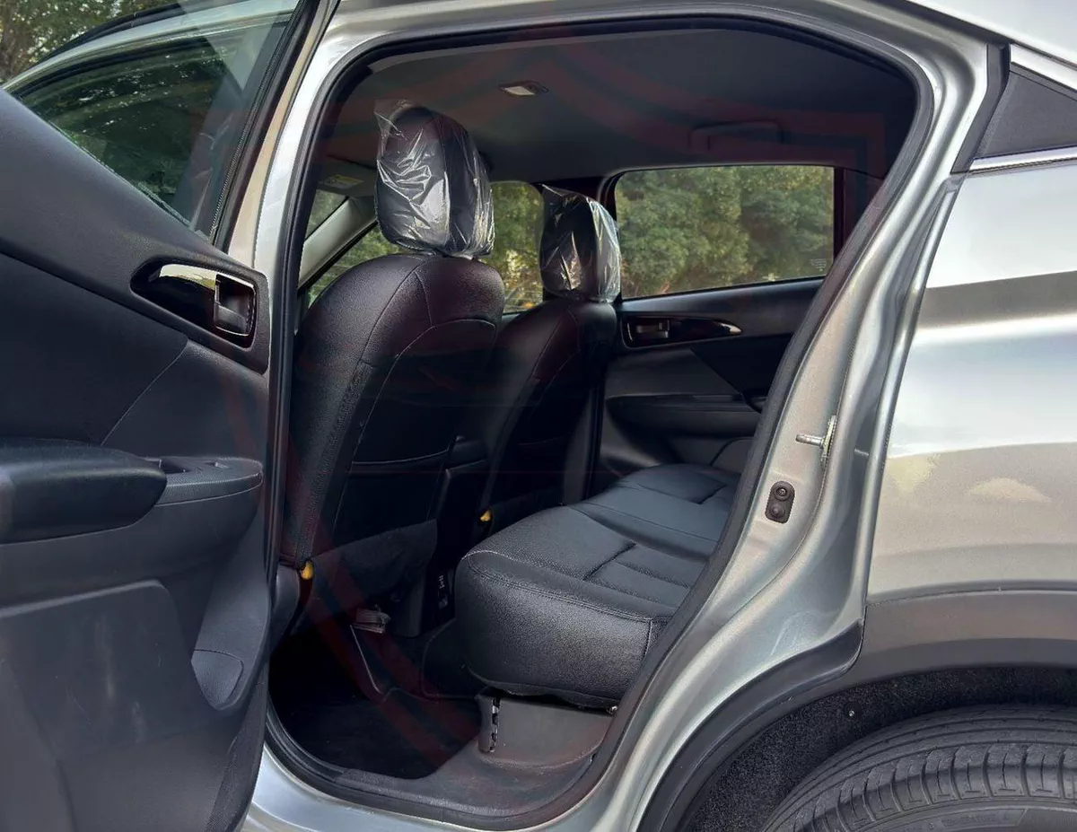 Mitsubishi Eclipse Cross GLS HIGH LINE GLX 1.5L Mitsubishi Eclipse Cross | 1.5 L | 2022 | GCC | Accident-Free |  In Excellent-9-0