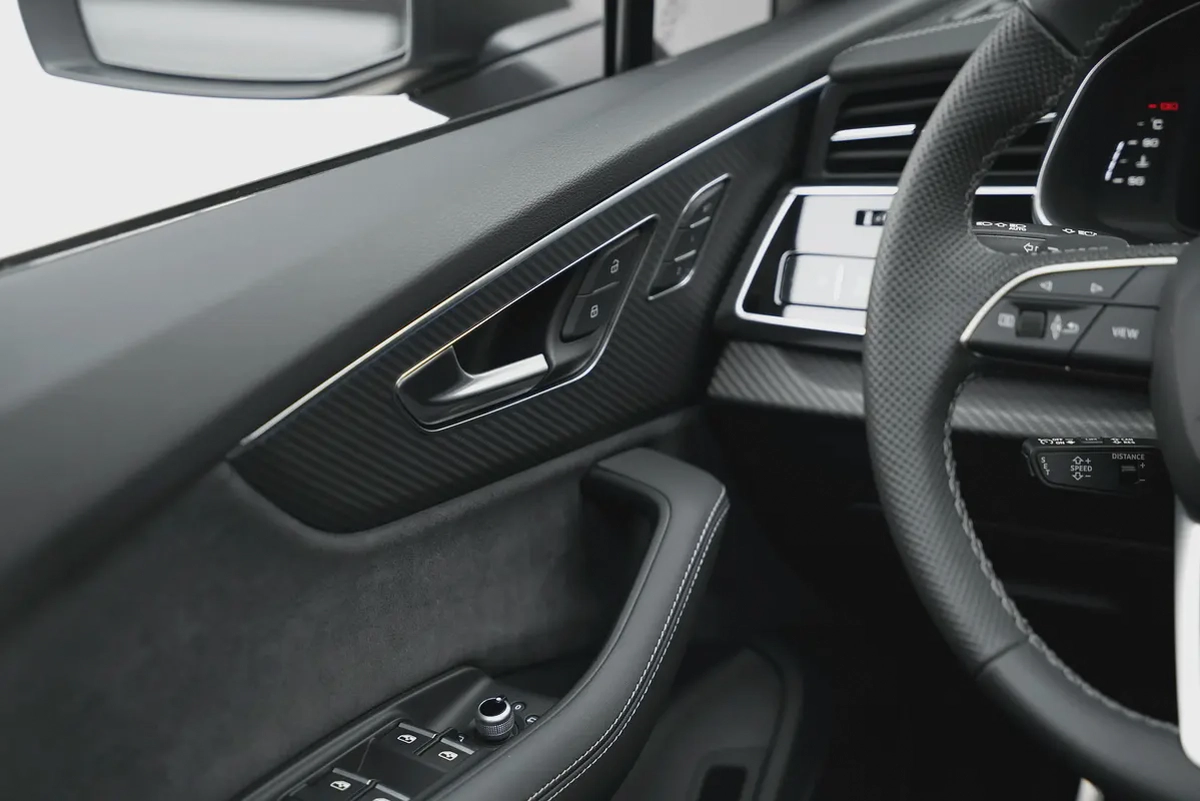 2025 Audi SQ7 4.0 TFSI quattro · Warranty · Service Contract-8-8