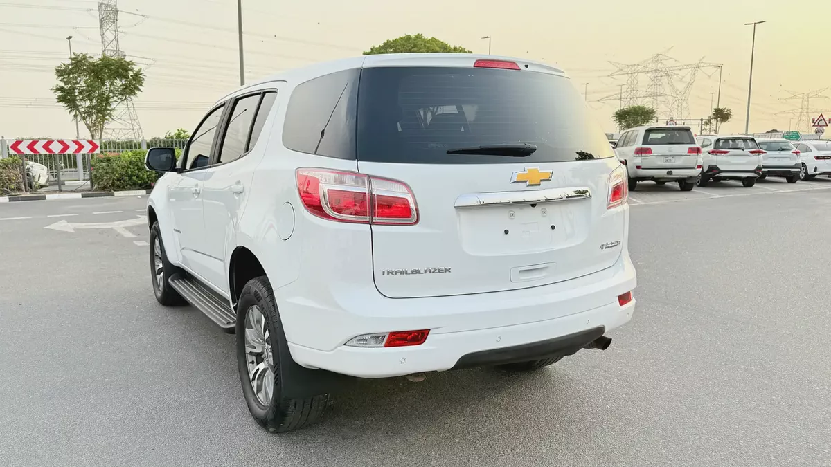 Chevrolet Trailblazer LT 2020 GCC Specs - Excellent Condition-2-2