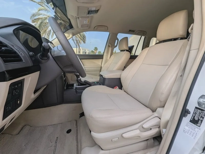 Toyota Prado 2019 V6 4.0L GCC Specs | Excellent Condition | Powerful 4WD SUV-9