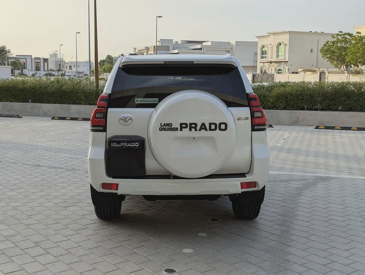 Toyota Prado 2019 V6 4.0L GCC Specs | Excellent Condition | Powerful 4WD SUV-5-5