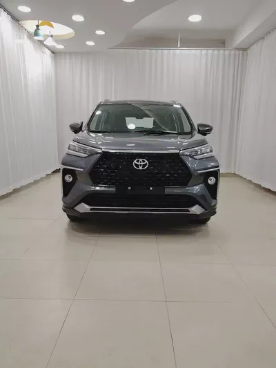 Brand New 2024 Toyota Veloz GX | GCC Specs | 7-Seater Family SUV-1