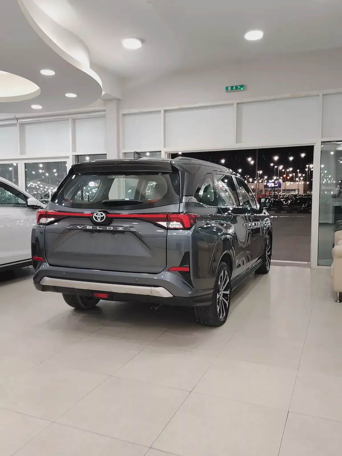Brand New 2024 Toyota Veloz GX | GCC Specs | 7-Seater Family SUV-5-5
