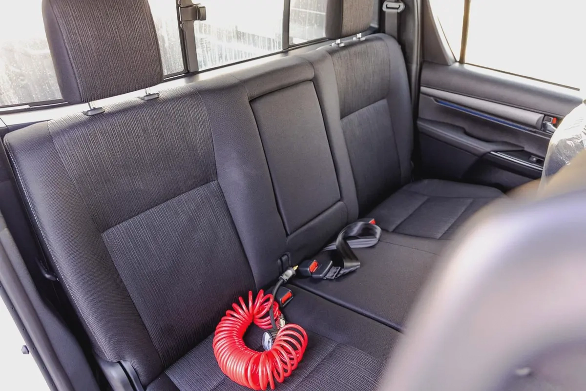 2026 Toyota Hilux Adventure 2.8dsl GCC Specs - Brand New-4-4