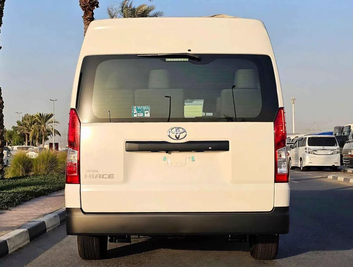 Toyota Hiace GL TOYOTA HIACE HIGHROOF DX  M/T / 2.8L V4 DIESEL BLACK BUMPER / DVD CAMERA  (CODE # HRDMDA)-5-0