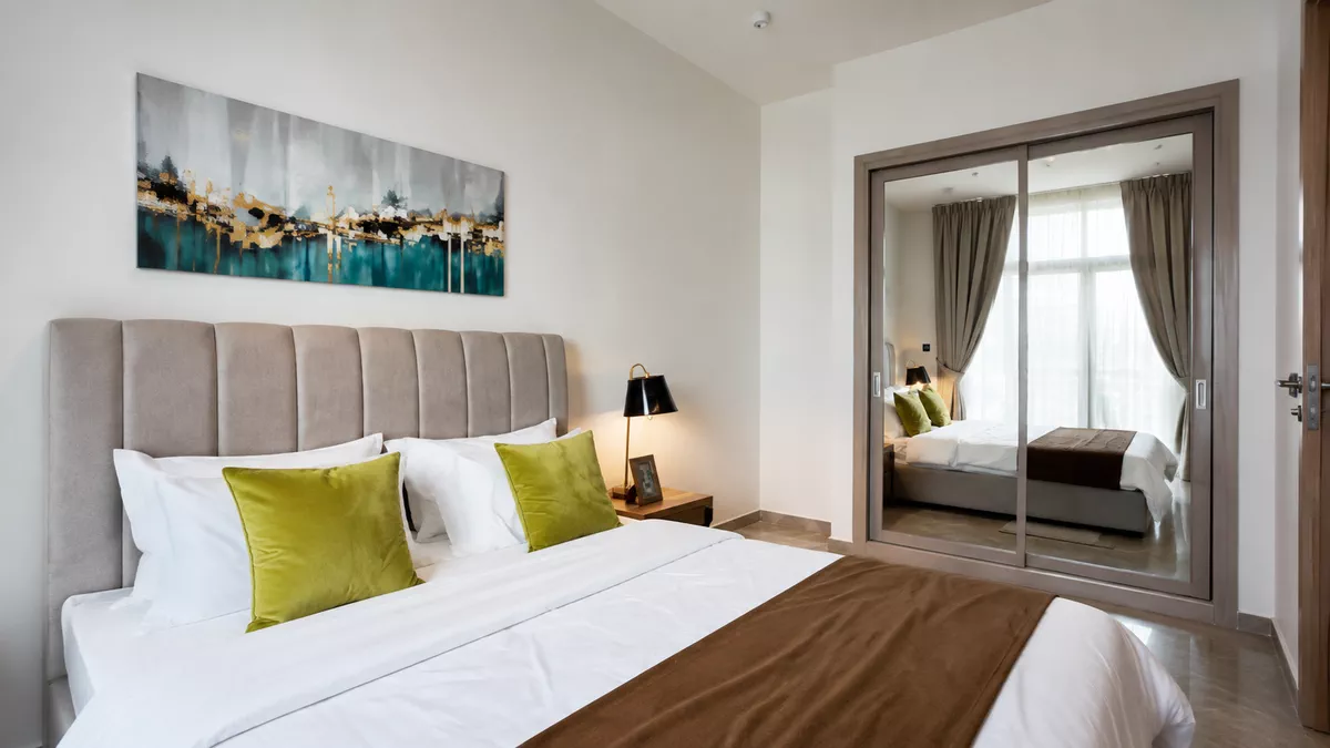 Brand New | Furnished | Middle Unit-3-3