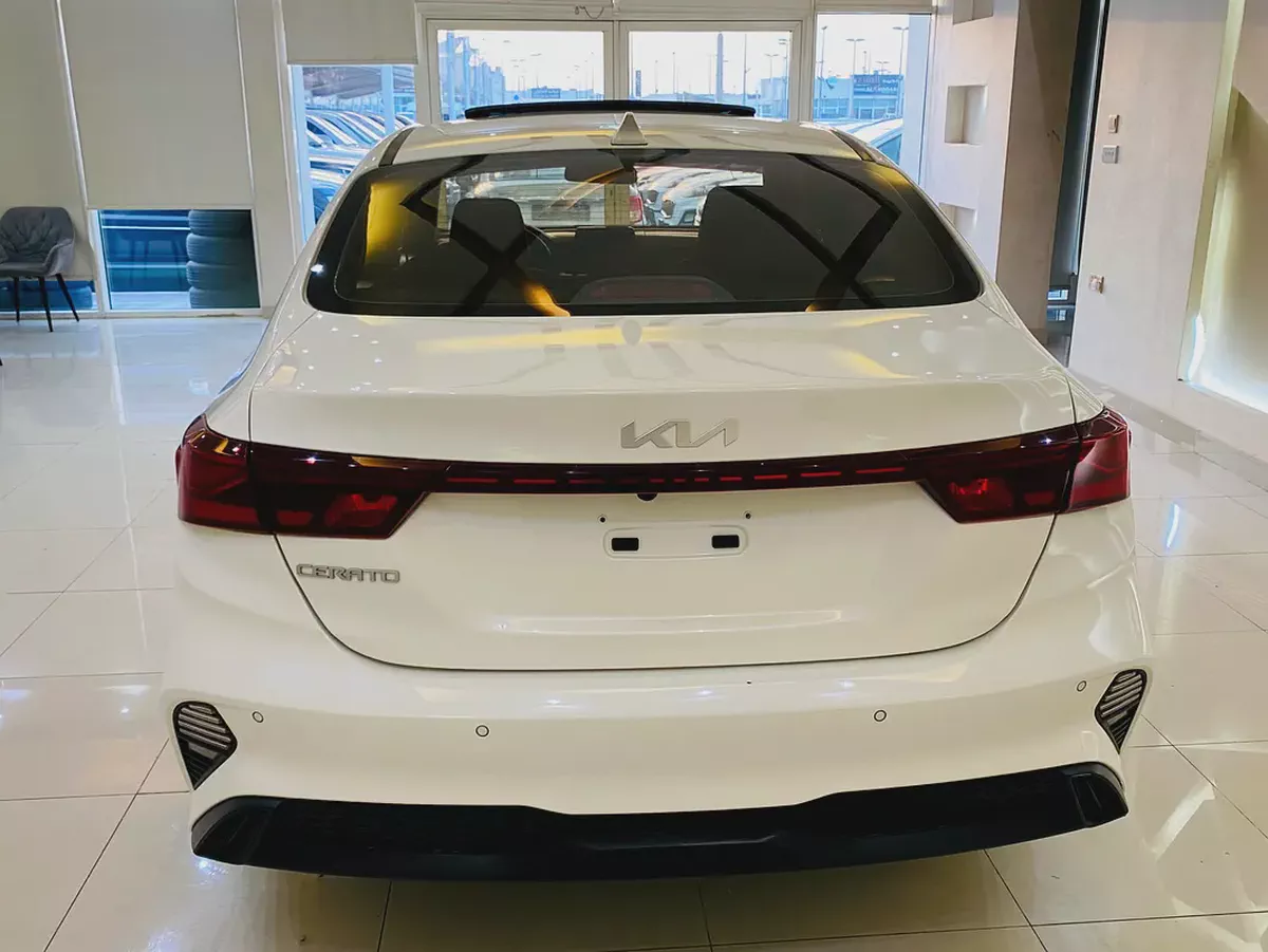 Kia Cerato GLS 2024 GCC Specs-5-5
