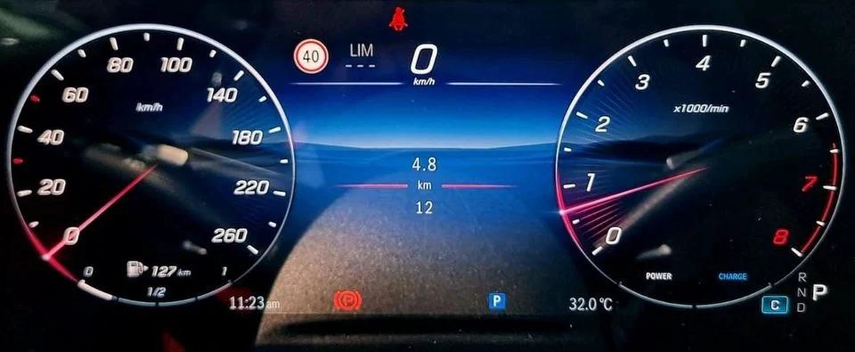 Mercedes Benz CLE 200 Cabriolet AMG Convertible Under Agency Warranty 2026 GCC-10-10