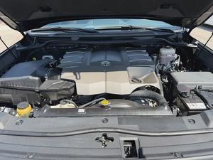 Toyota Land Cruiser GXR Grand Touring 2021 P توبوتا لاند كروزر 2021