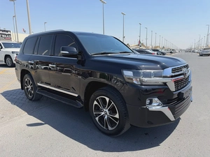 Toyota Land Cruiser GXR Grand Touring 2021 P توبوتا لاند كروزر 2021
