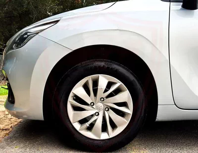 Suzuki Baleno GL 1.5 L | | GCC | Accident-Free | In Excellent Condition | 571 P.M-18