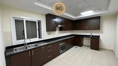 luxury 1bhk in sheikh zayad road in prime location rent 97k-3