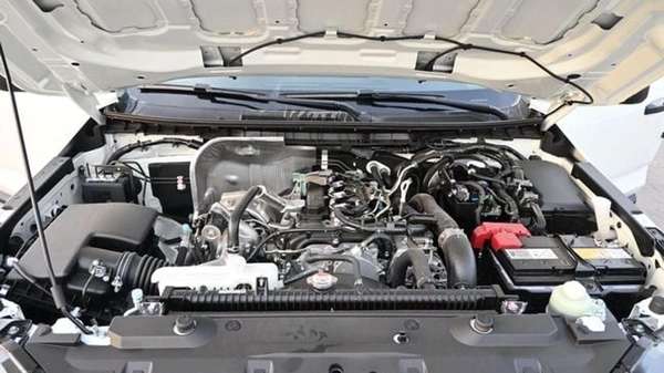 Mitsubishi L200 MITSUBISHI L200 2.4L GL SC 4WD 5MT DIESEL 2026