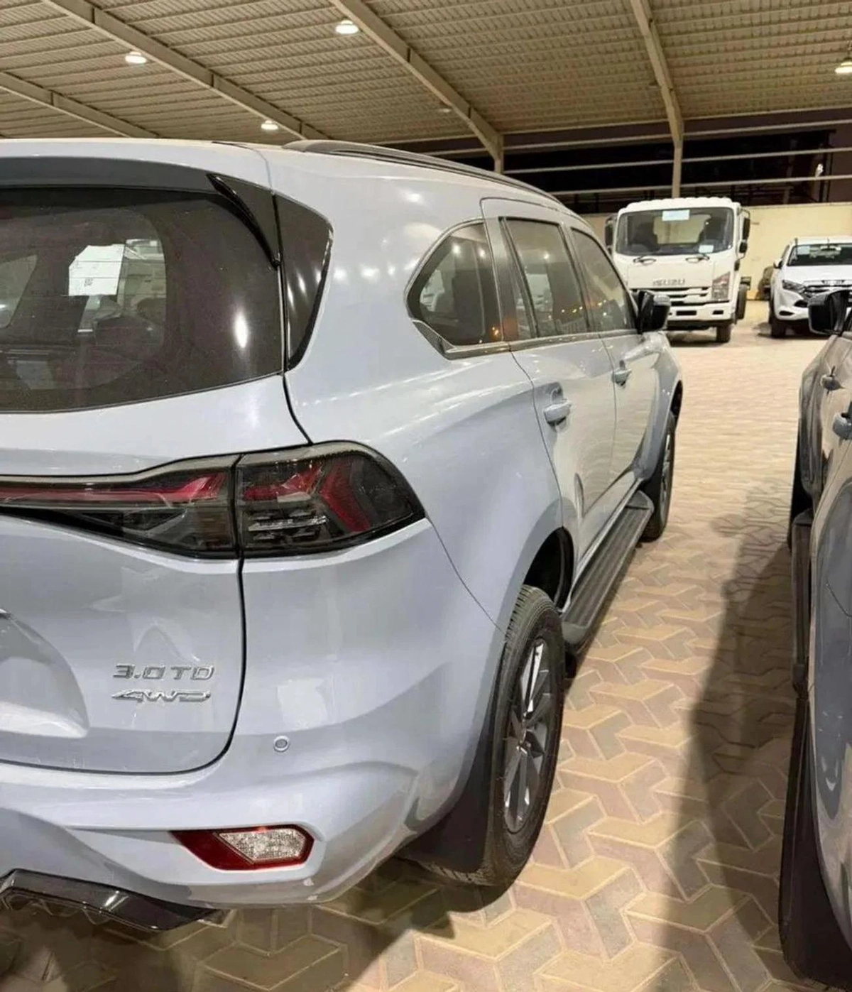 Isuzu MU X NEW ISUZU MU-X 3.0L Turbo Diesel — Full Option | Grey-6-6