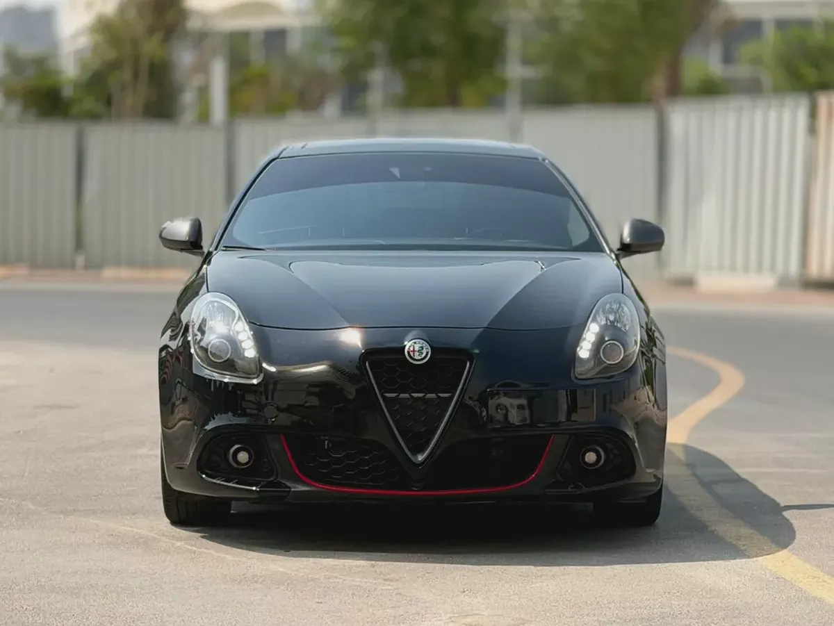 Pristine Condition | 2019 Alfa Romeo Giulietta Veloce | GCC Specs-1-1