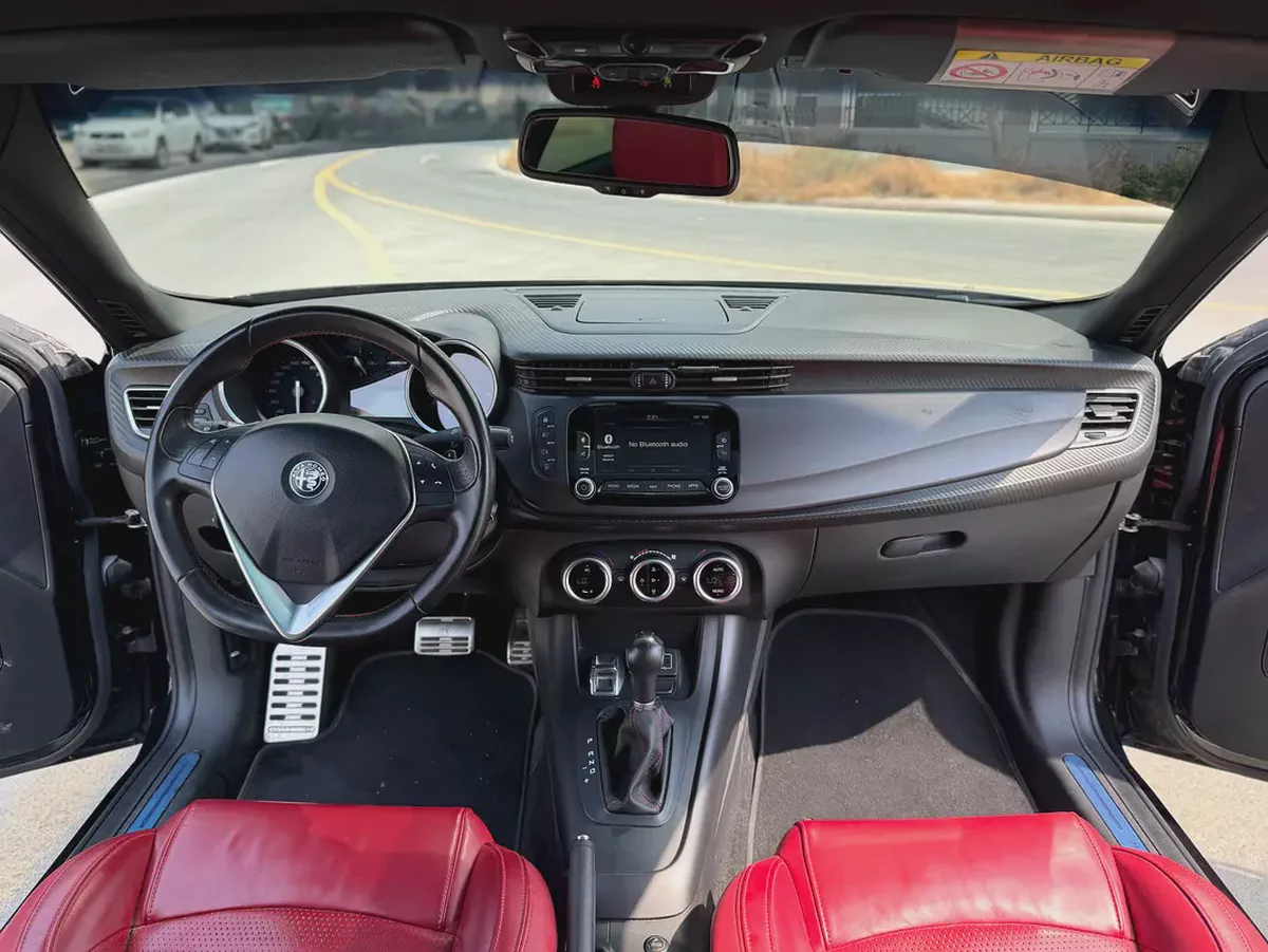 Pristine Condition | 2019 Alfa Romeo Giulietta Veloce | GCC Specs-4-4