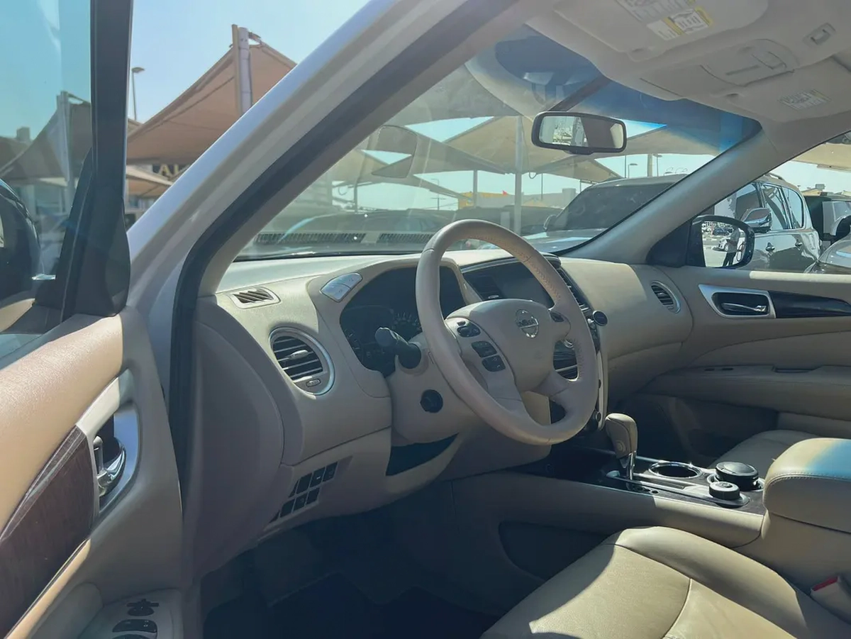 2015 | Nissan Pathfinder | V6 | SV  I Full Option | Cruise Control, Panorama, Camera | GCC | Ref#920-6-6