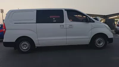 2018 Hyundai H1 GL Panel Van - Korean Specs - Excellent Condition-2