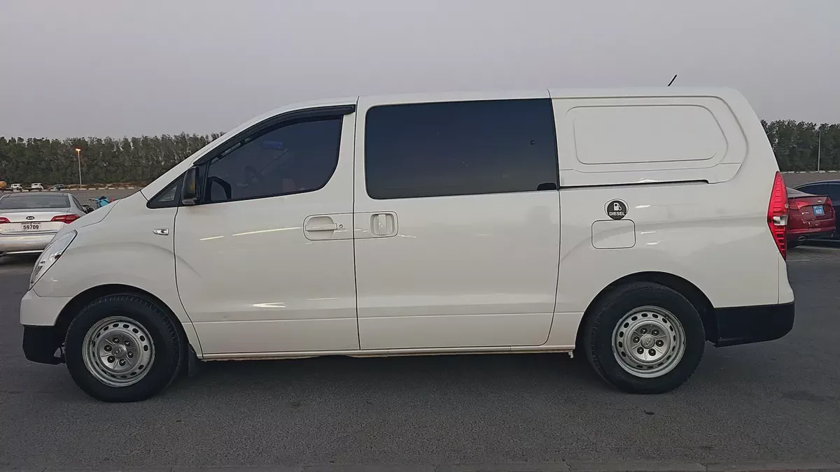 2018 Hyundai H1 GL Panel Van - Korean Specs - Excellent Condition
