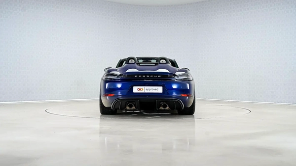 Porsche 718 Spyder RS