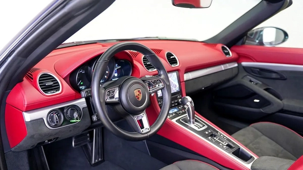 Porsche 718 Spyder RS