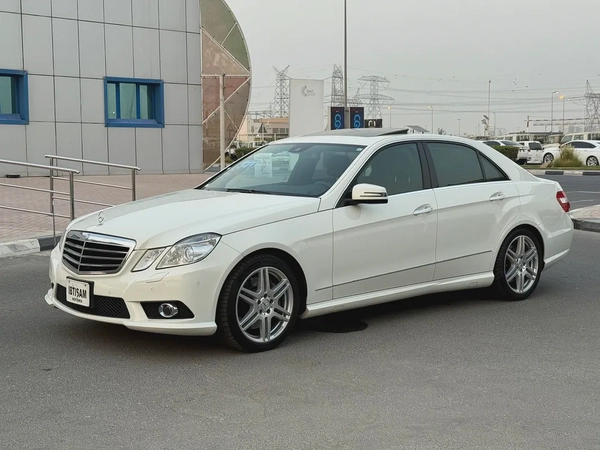 MERCEDES E 550 AMG - 2009 - 88,000 kms - FULL OPTION - JAPANESE SPEC