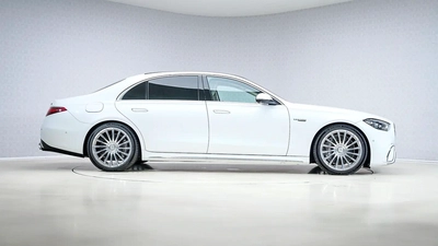 UAEs Very Best Example | 2 Years Free Servicing | AED 10,330 Per Month-2
