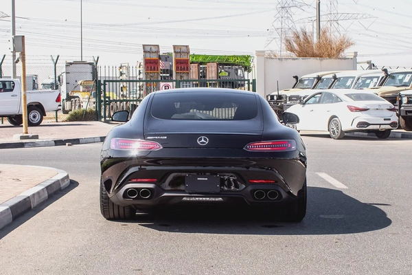 2021 - MERCEDES BENZ GT - SUPER CLEAN - ONLY 22,000 KM