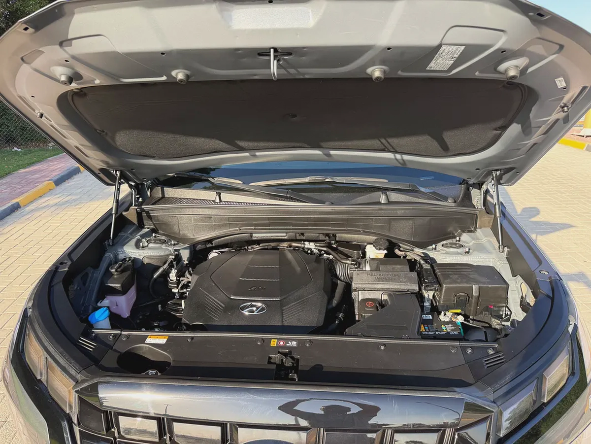 Hyundai Palaside 2023 full option sunroof V6 3.8 XRT-10-10