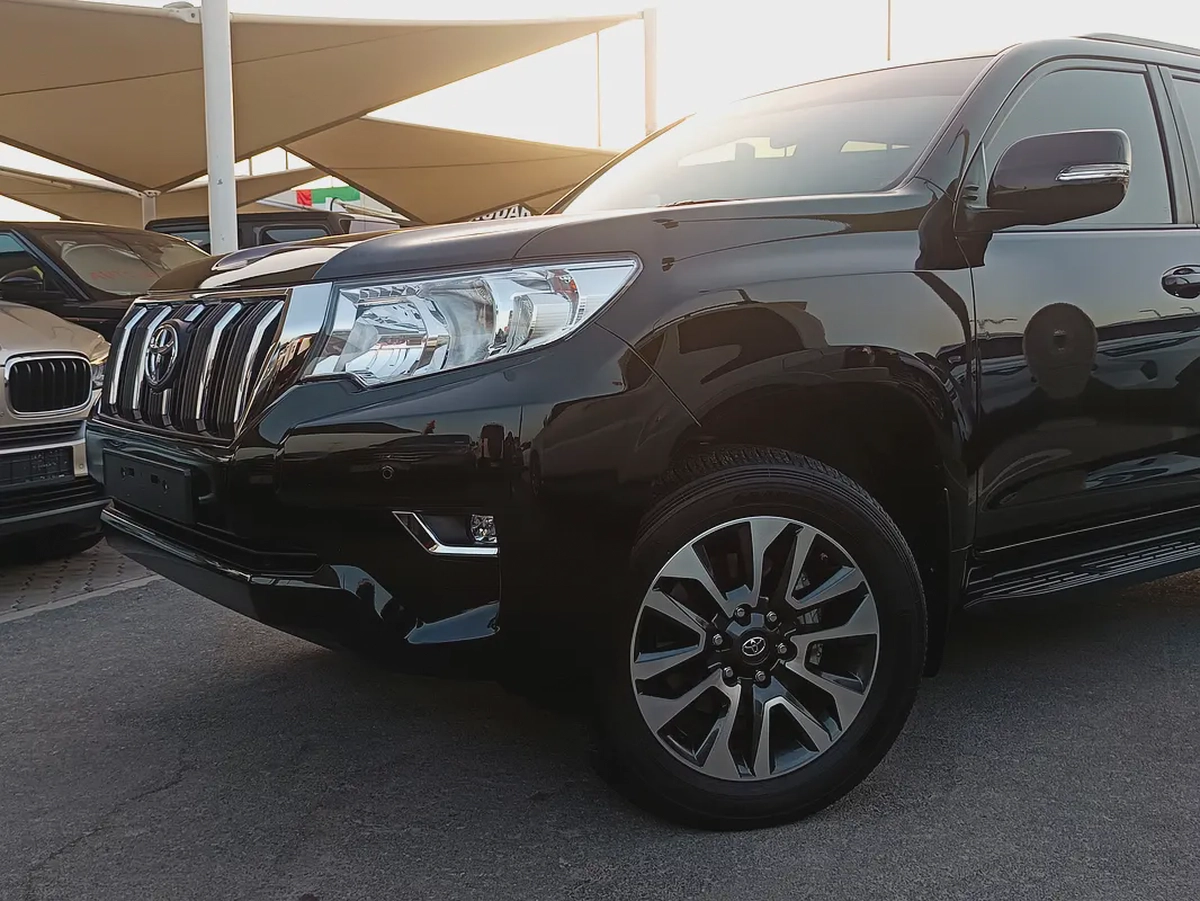 Toyota Prado GXR 2022, GCC Specs service alfuttaim-1-1