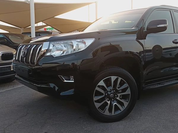 Toyota Prado GXR 2022, GCC Specs service alfuttaim