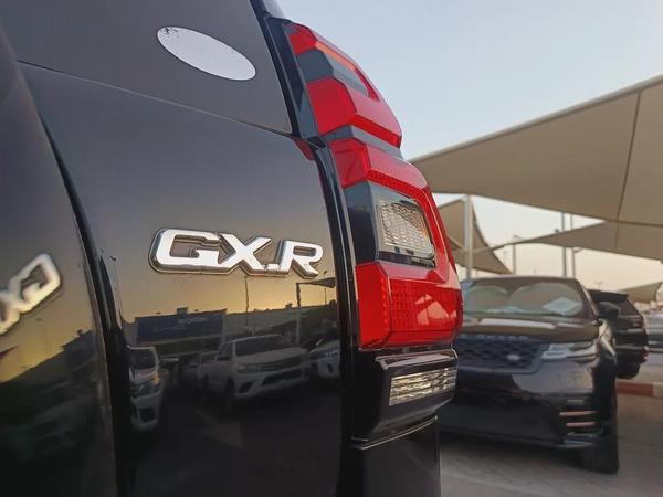 Toyota Prado GXR 2022, GCC Specs service alfuttaim