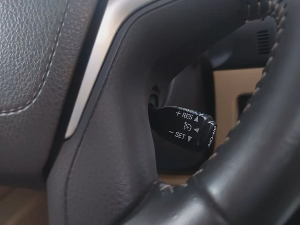 Toyota Prado GXR 2022, GCC Specs service alfuttaim
